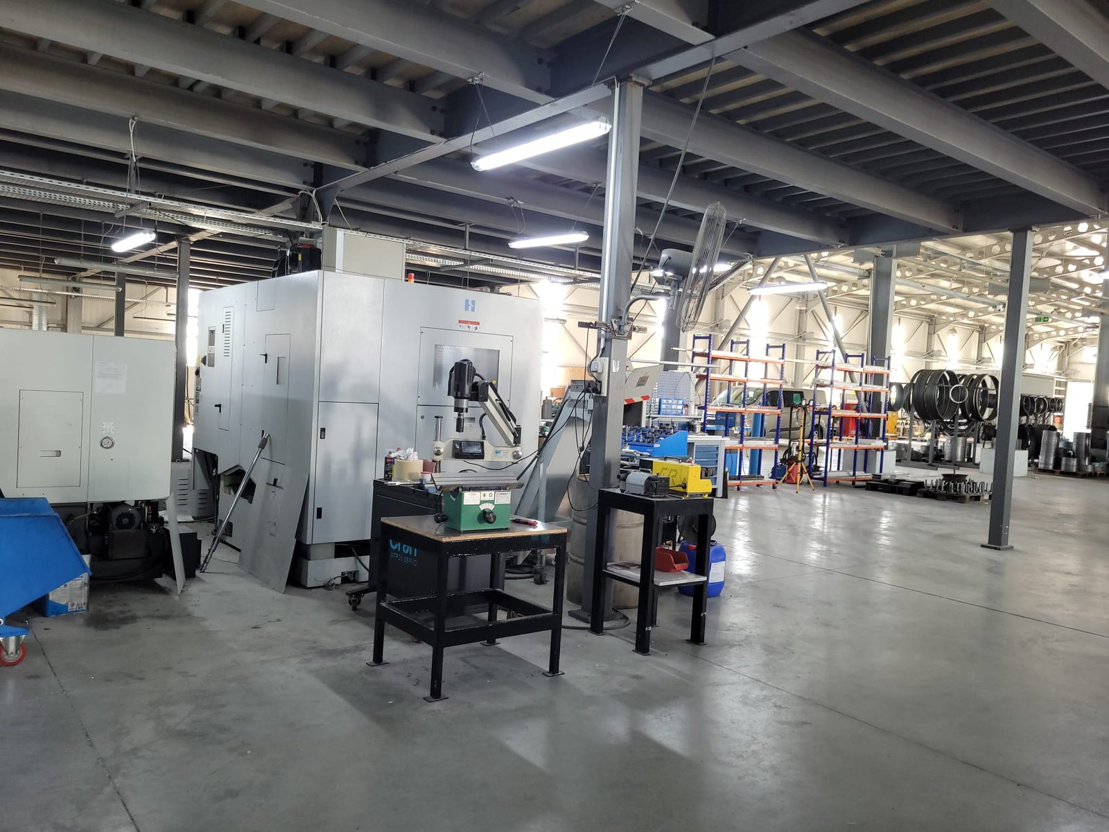 CNC işleme merkezi — İdeal Makina üretim tesisi